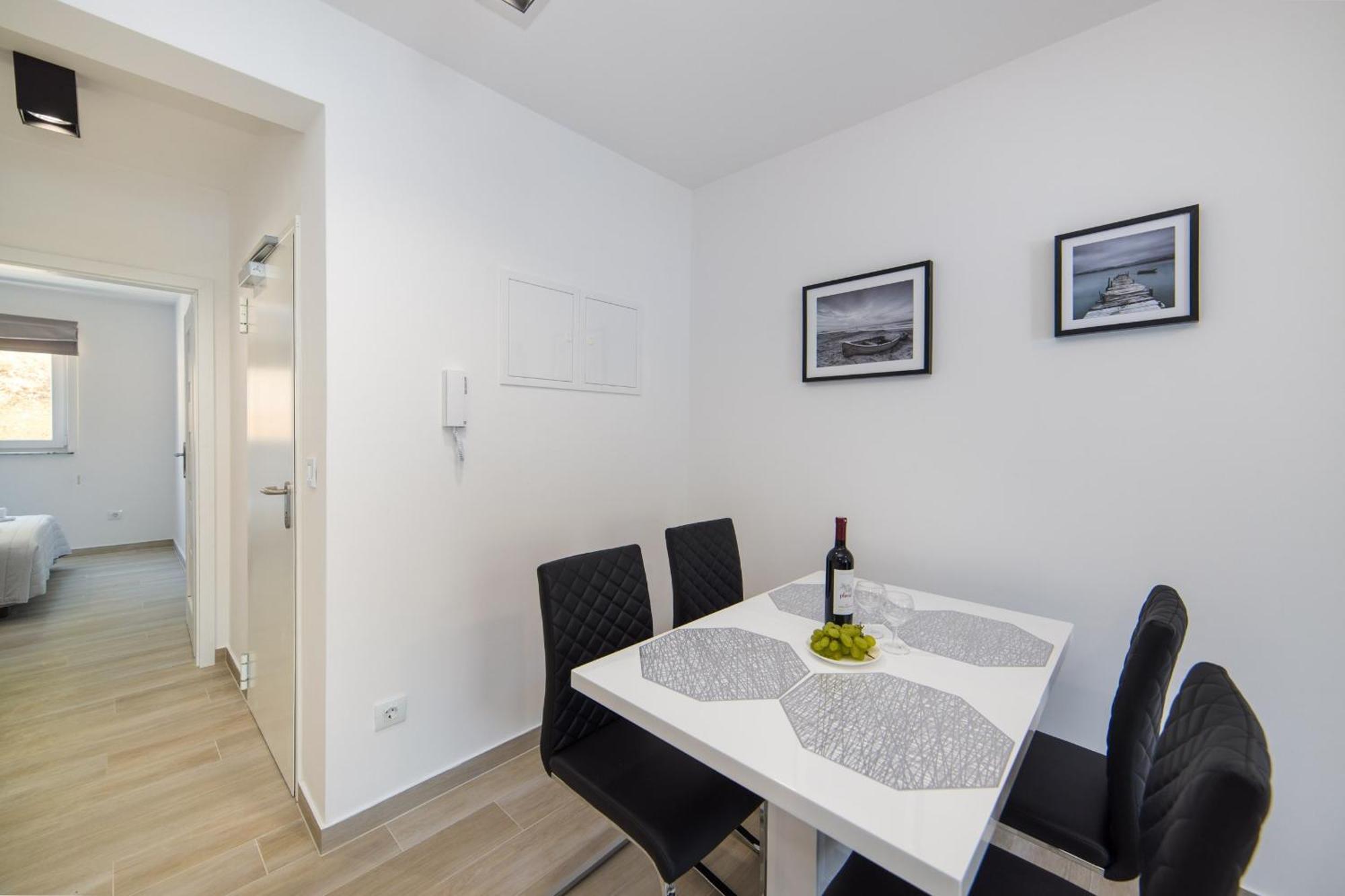 Apartments Blanka House ماكارسكا الغرفة الصورة